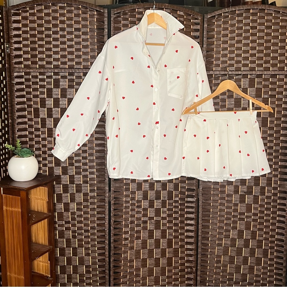 SHEIN Heart Print Shirt and Pleated Skort Set XS - Picture 7 of 15